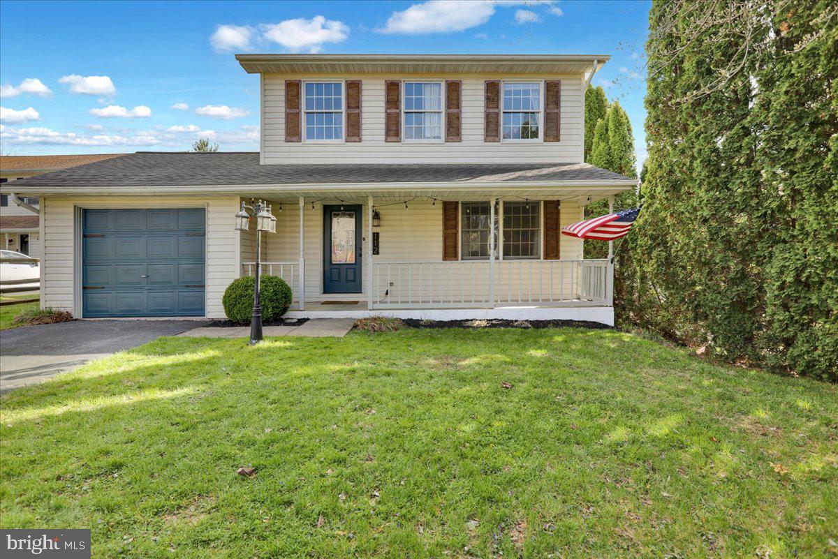 112 Townhouse Lane, Lancaster