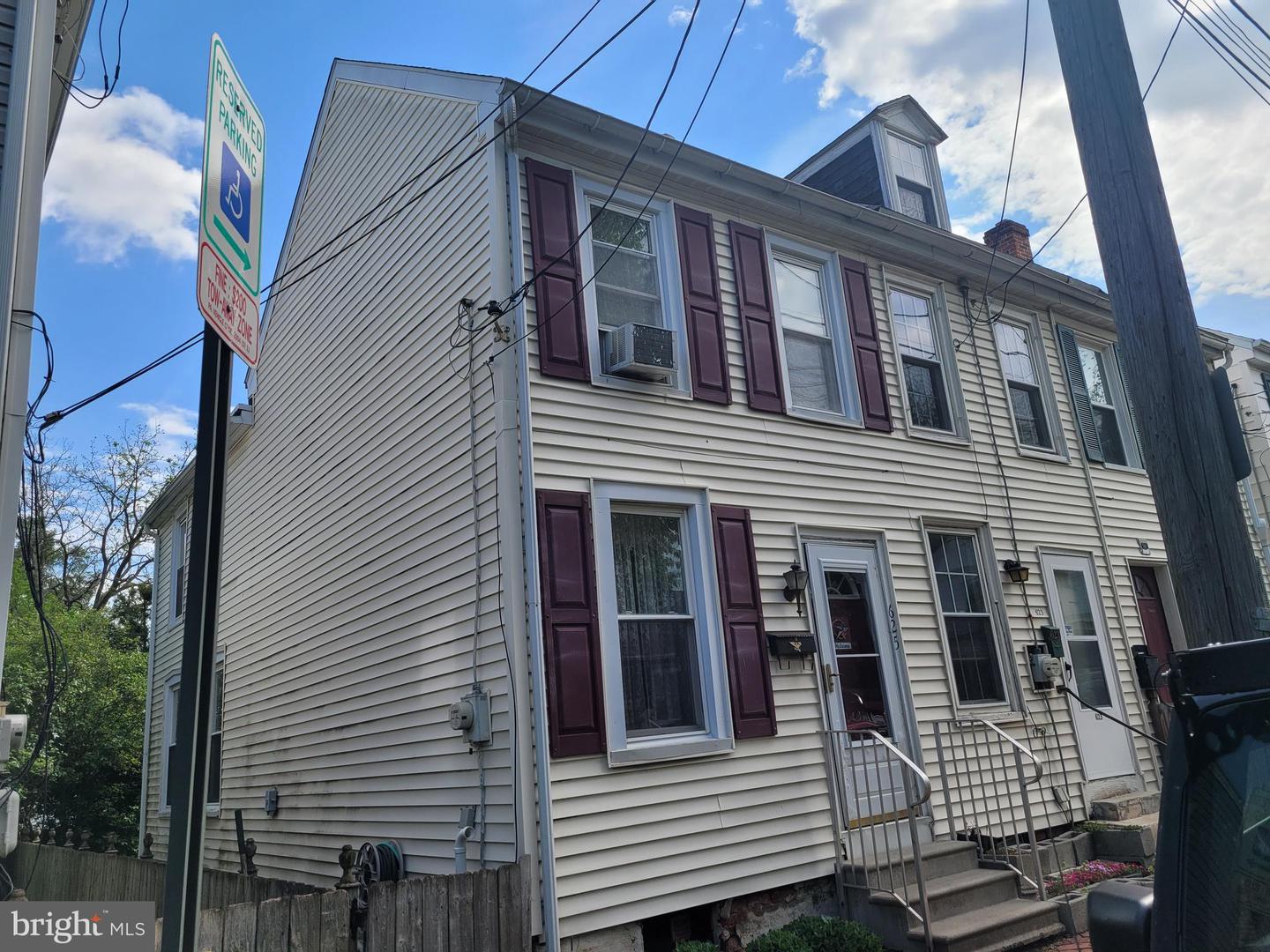625 5th Street, Lancaster
