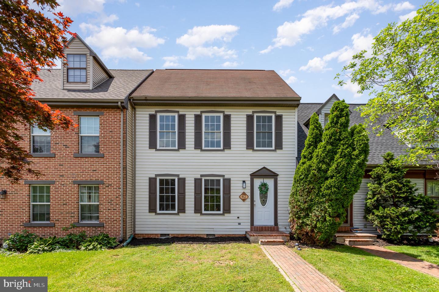 42 Carriage House Drive, Willow Street