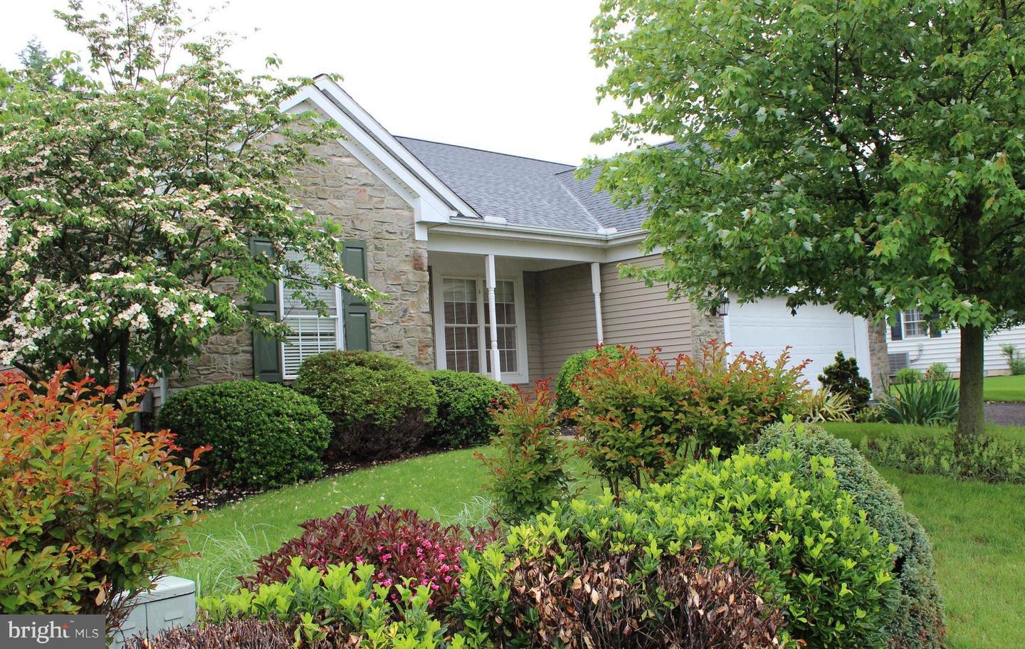 15 Reagan Drive, Ephrata