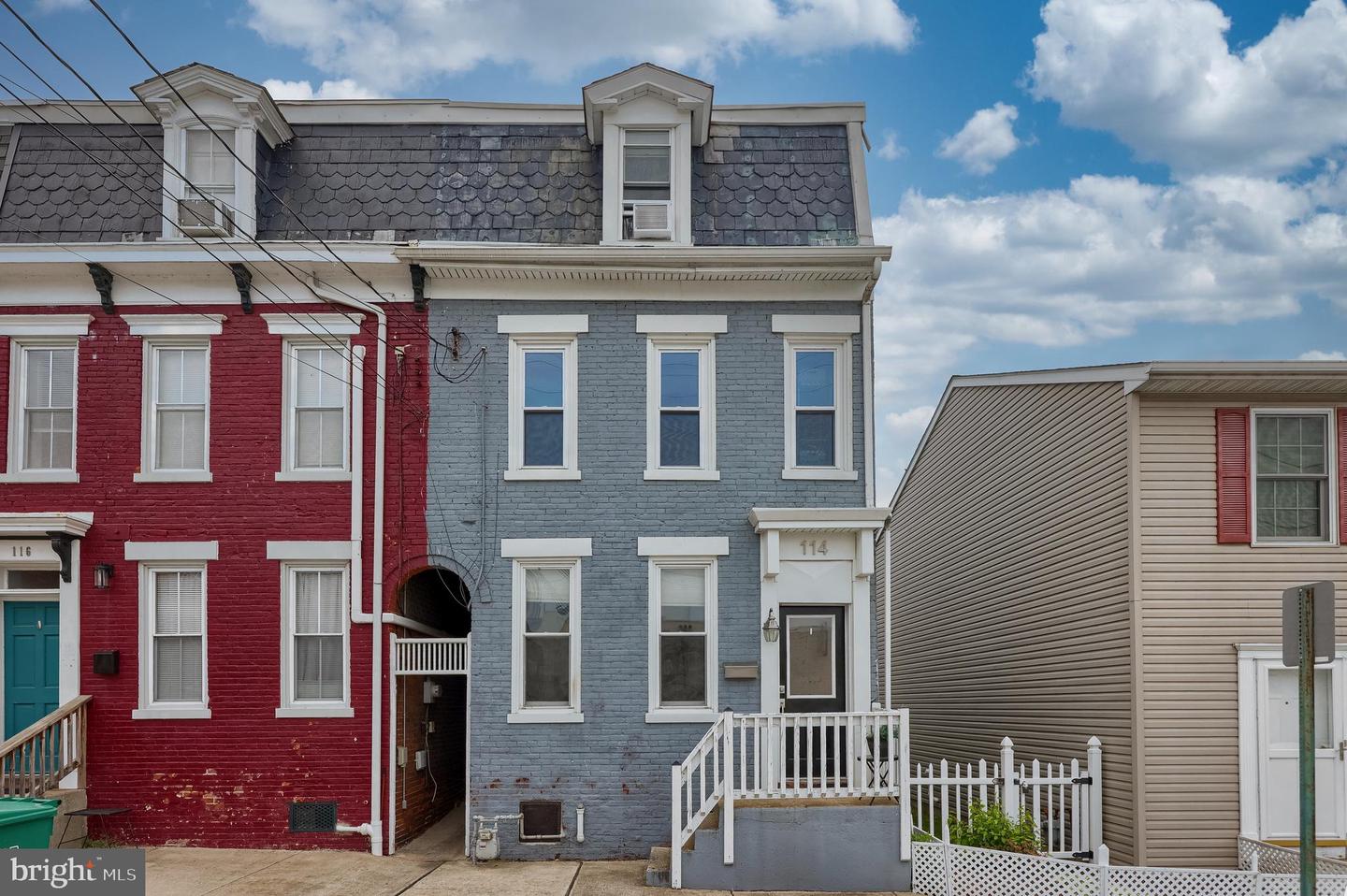 114 Walnut Street, Columbia
