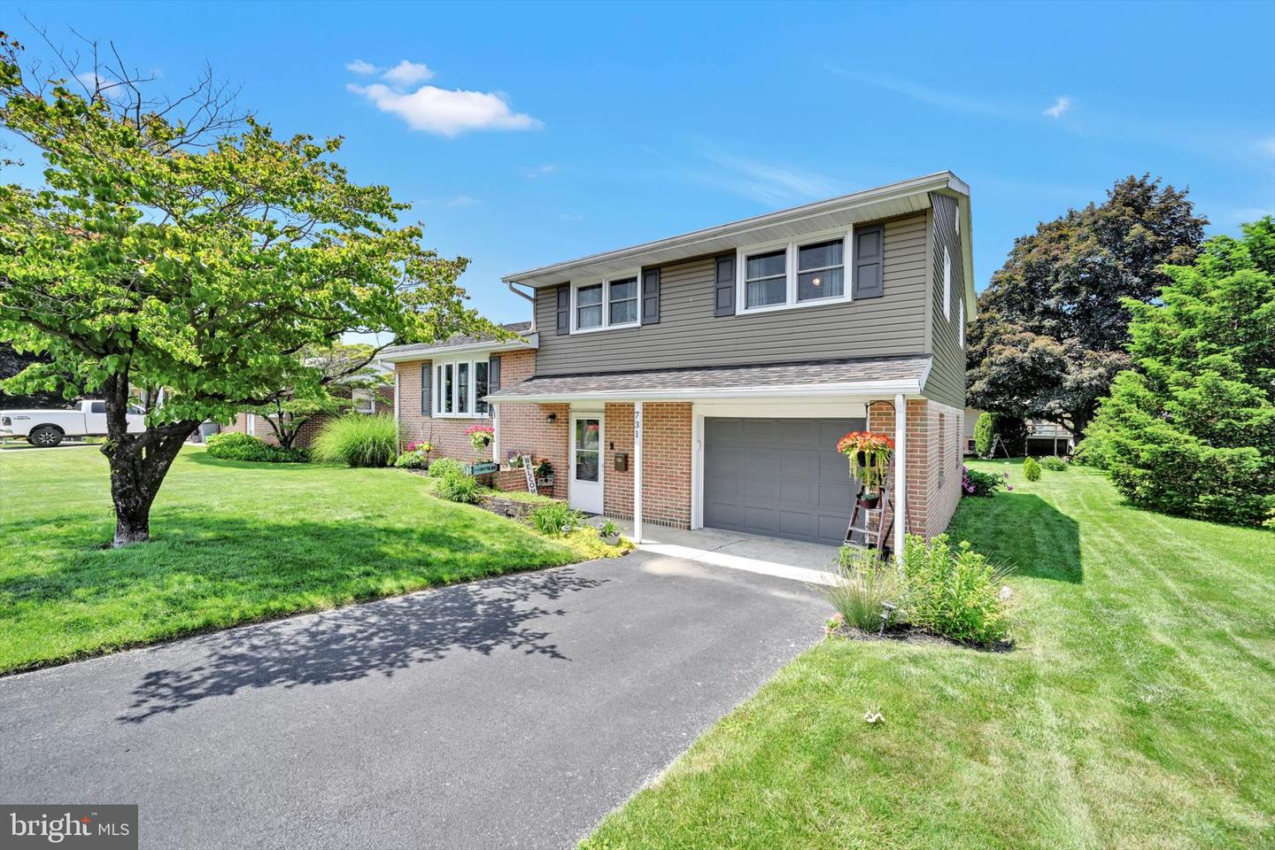 731 S State Street, Ephrata