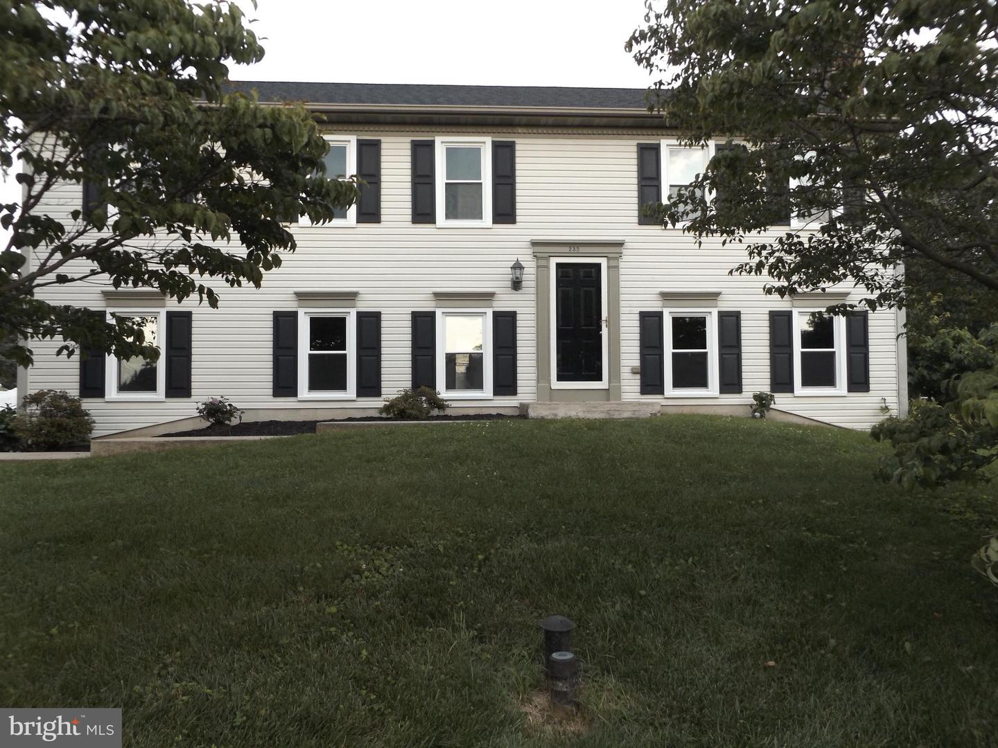 235 Landis Drive, Lancaster