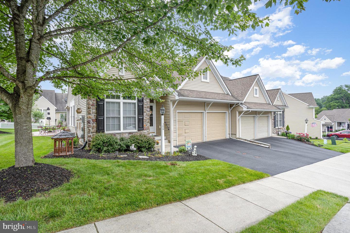 308 Aletha Lane, Millersville