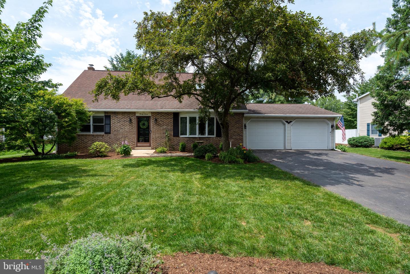27 Buttonwood Drive, Lititz