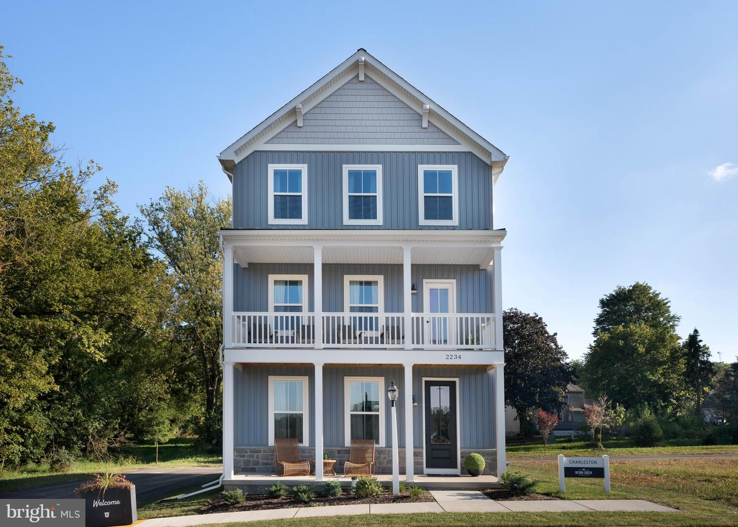 2234 Coach Light Lane
