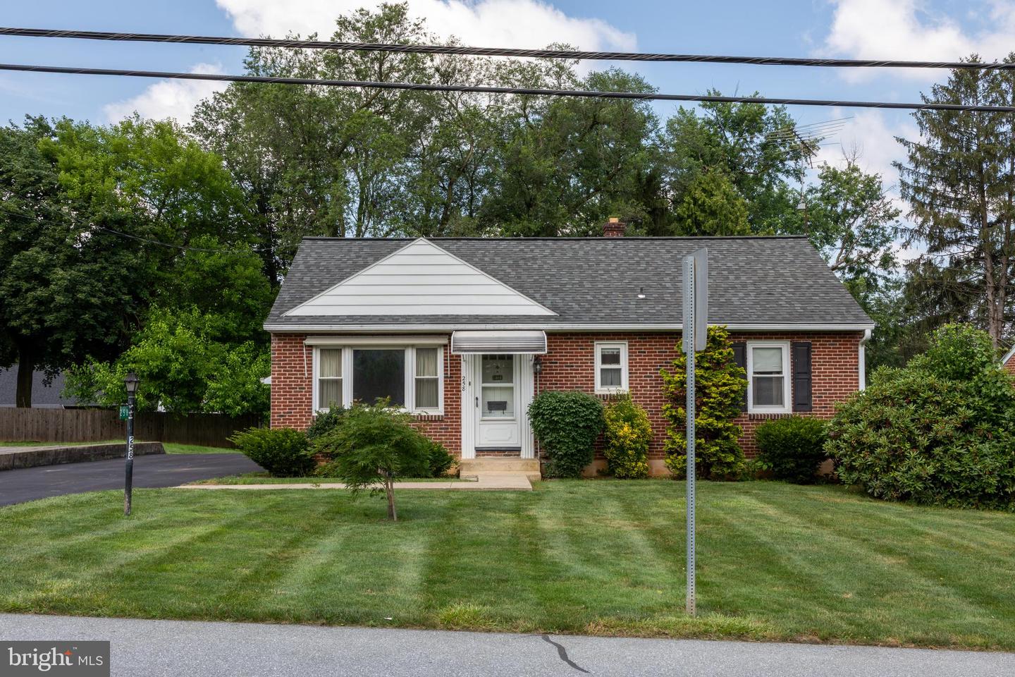 258 Redwood Drive, Lancaster