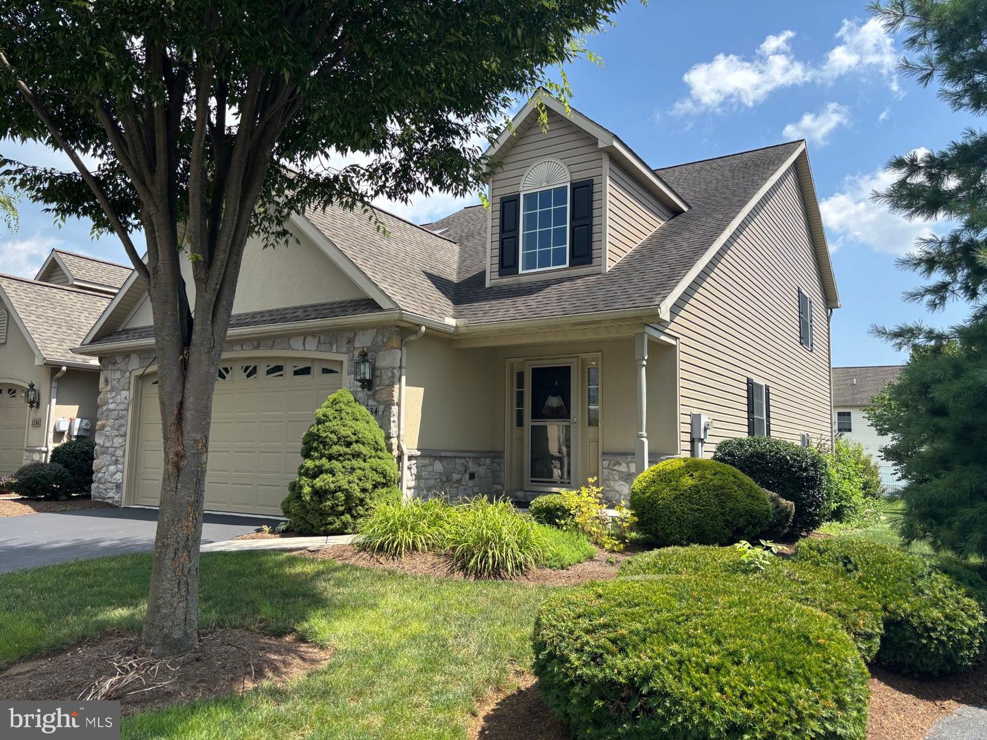 1334 Worthington Drive, Mount Joy