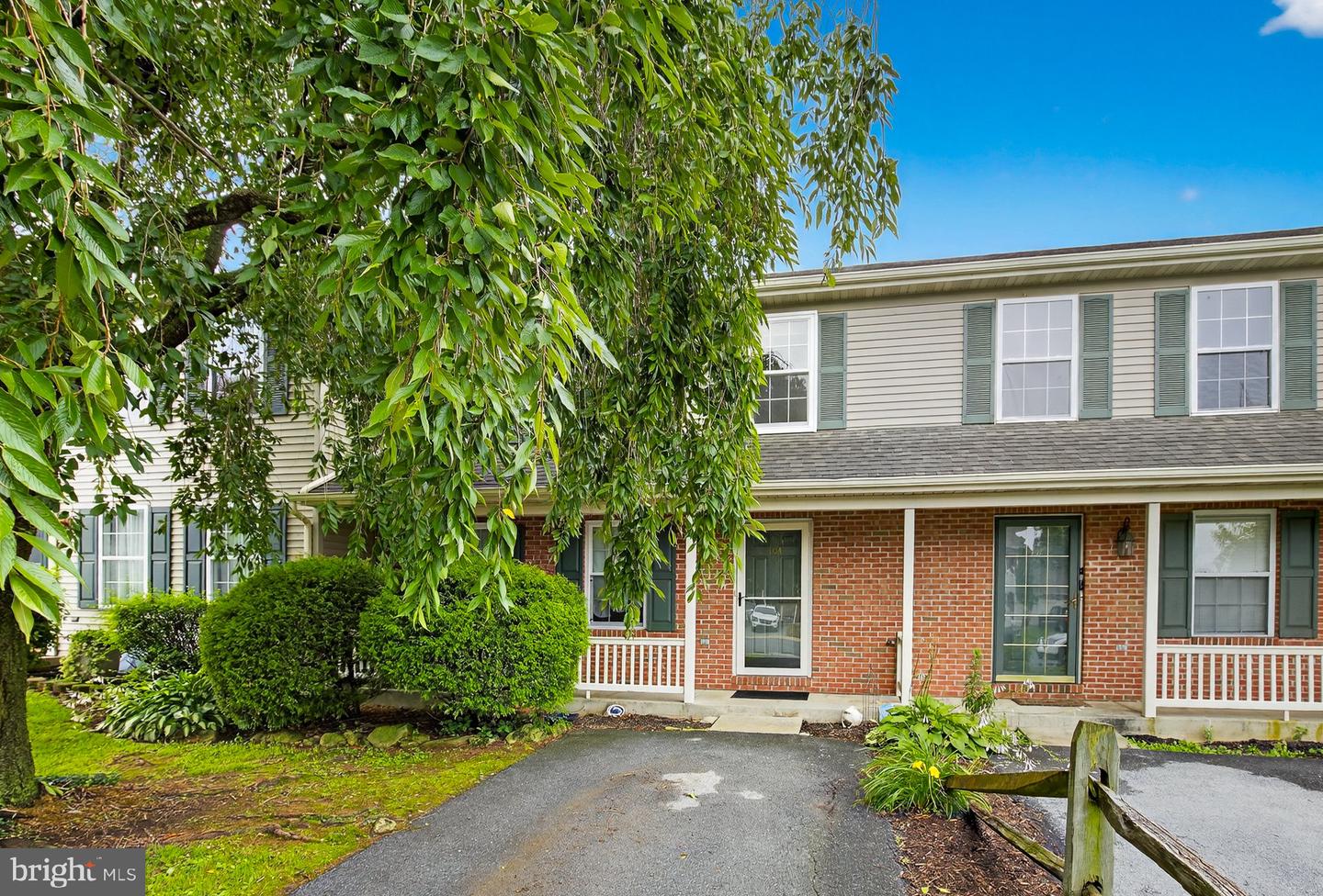 104 Chelmsford Drive, Marietta