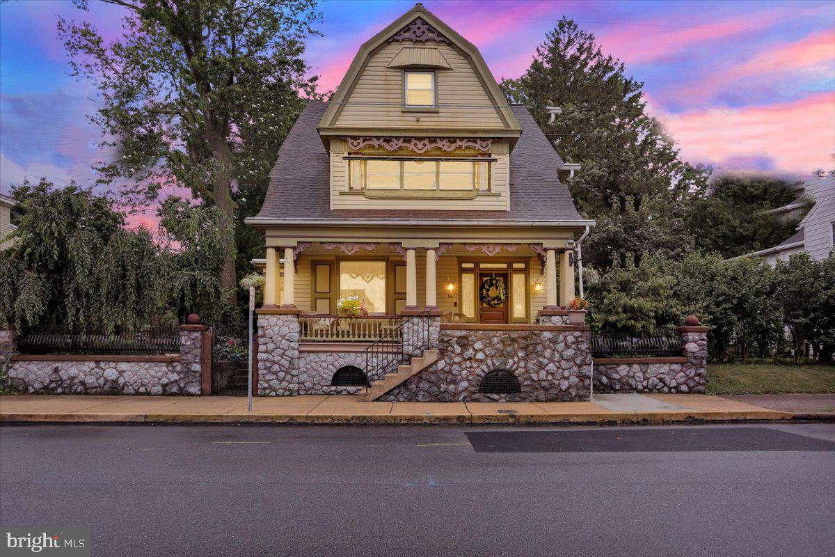 140 S Charlotte Street, Manheim
