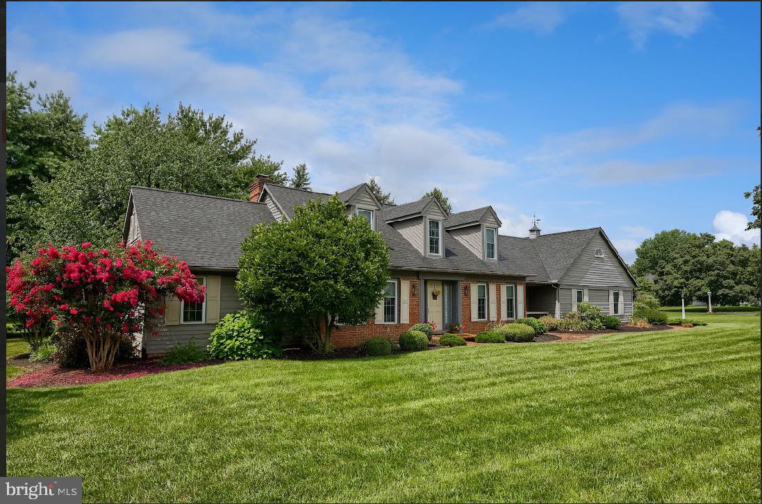 100 Olde Field Drive, Lititz