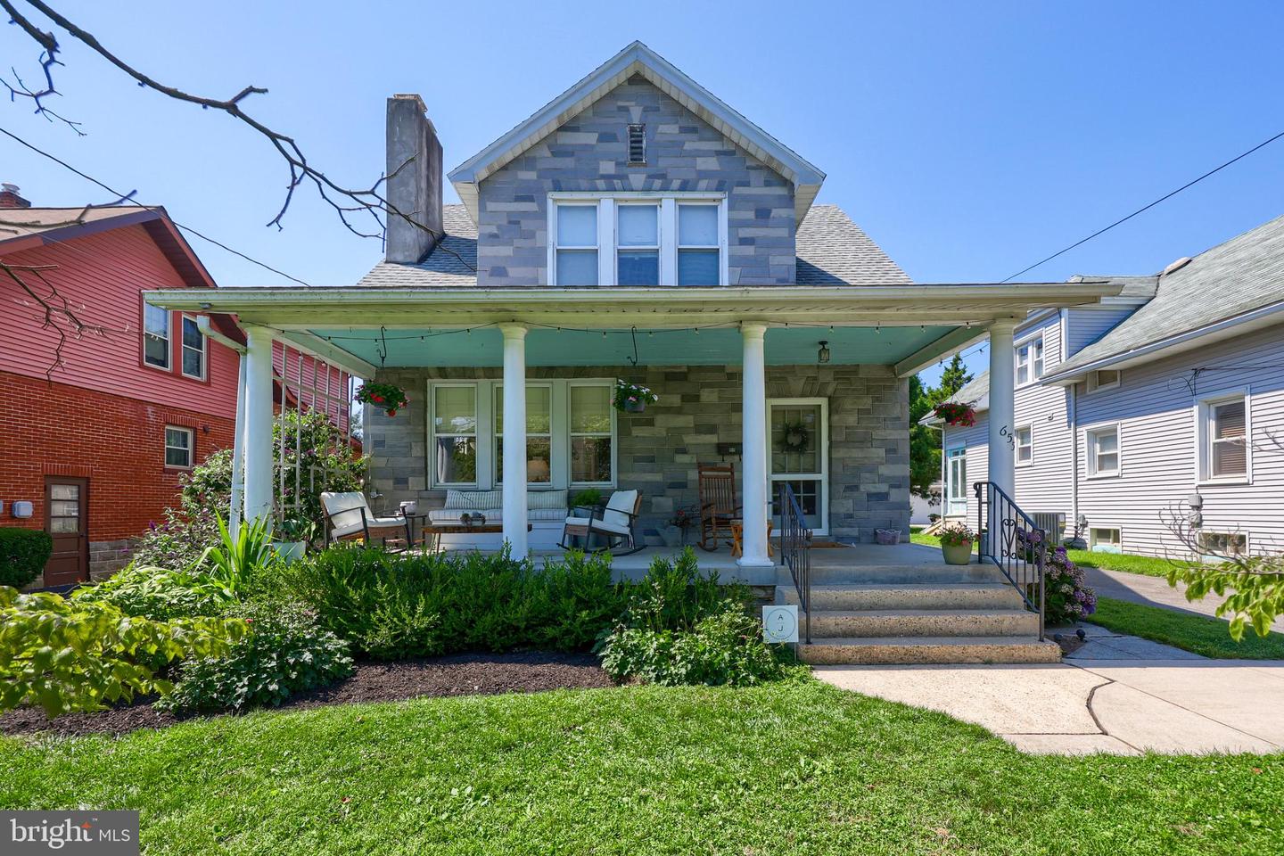655 Juliette Avenue, Lancaster