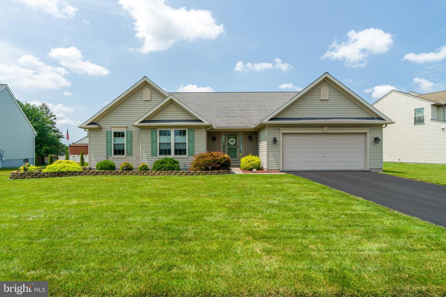 280 Greystone Lane, Quarryville