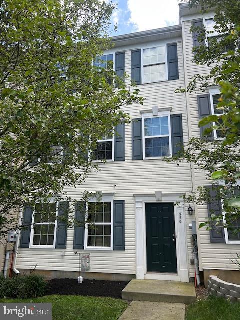 350 Voltaire Boulevard, Lancaster
