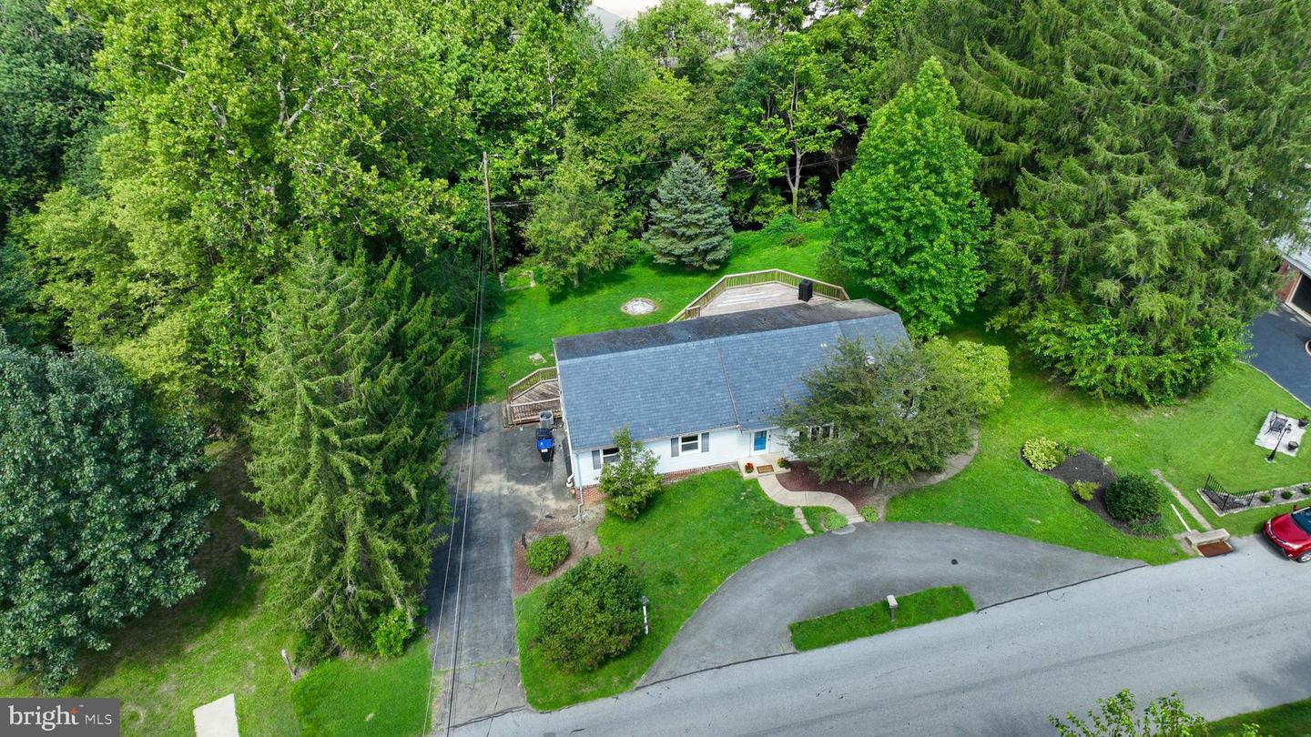 1075 Richmond Road, Lancaster