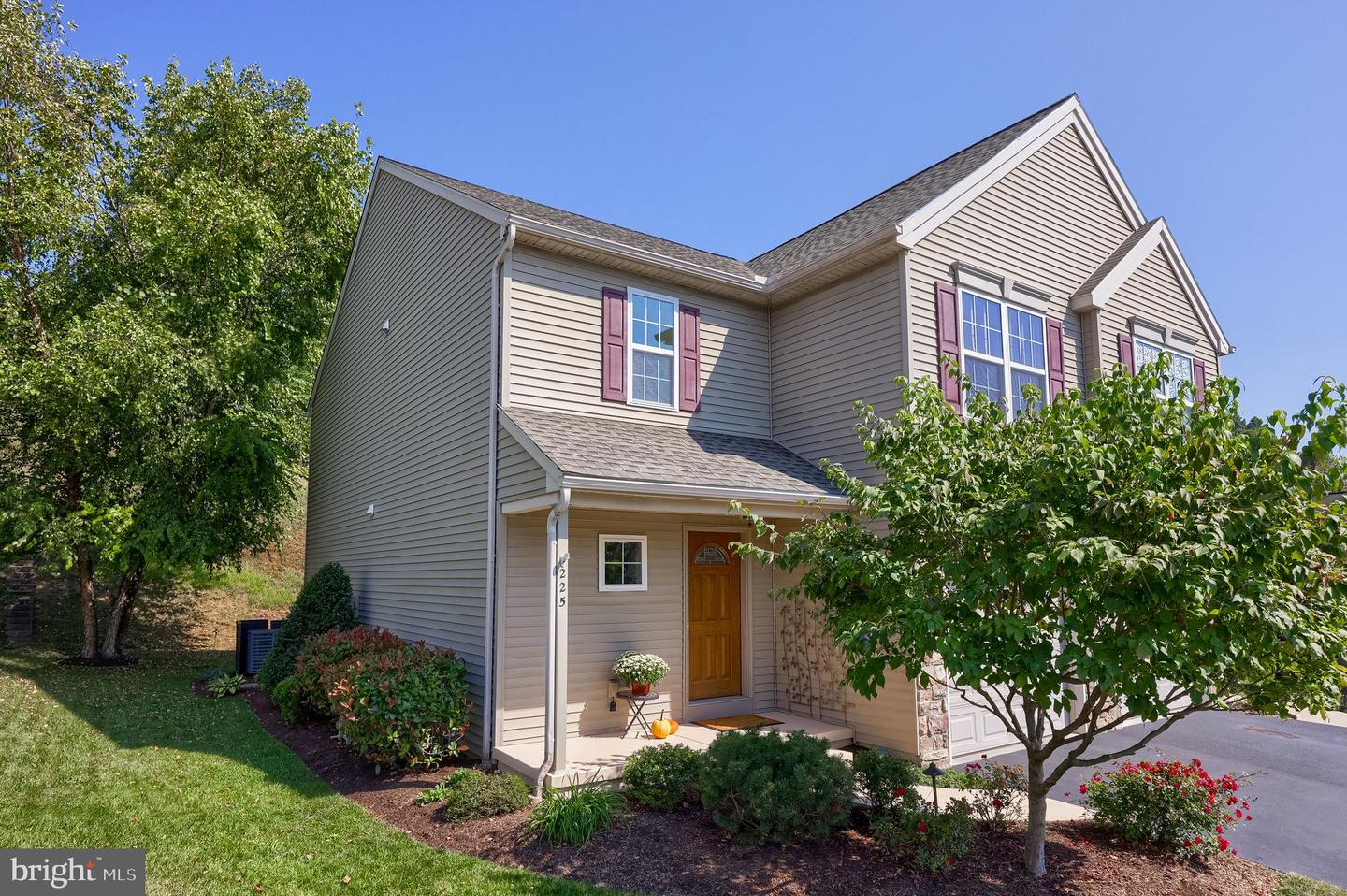 225 Eagle Drive, Ephrata