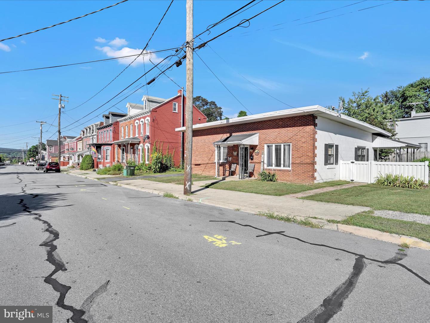 343 Poplar Street, Columbia