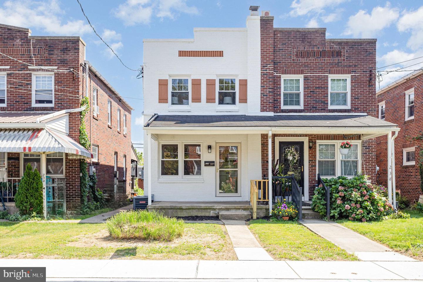 236 Locust Street, New Holland