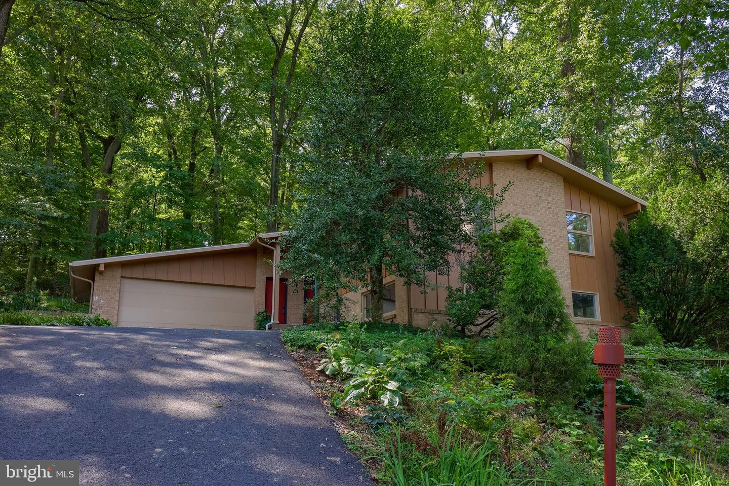 2778 Spring Valley Road, Lancaster