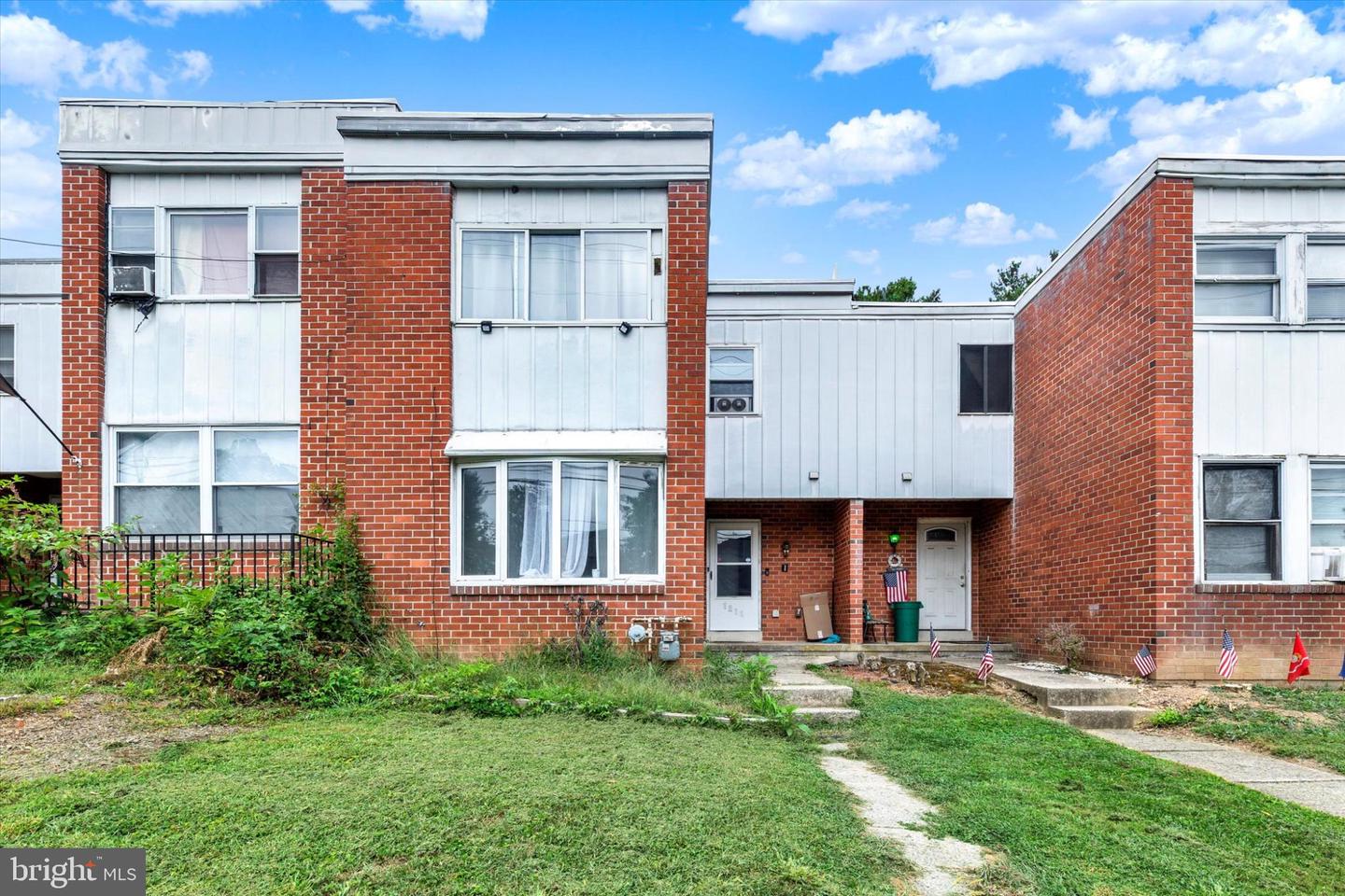 1211 Wabank, Lancaster