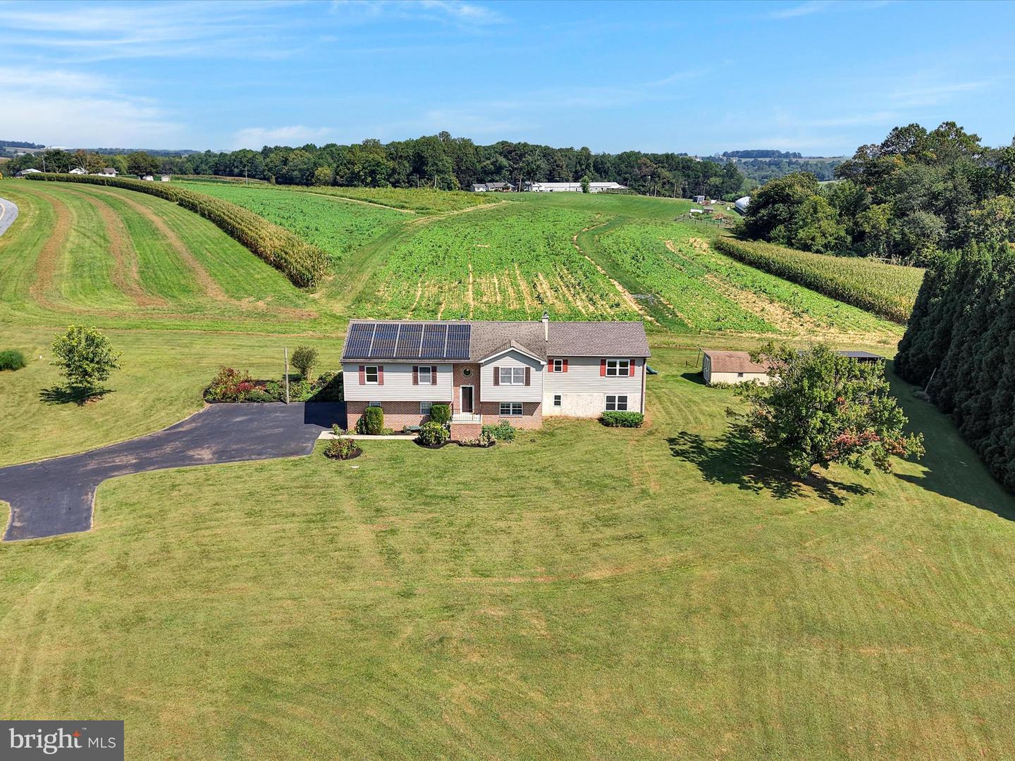 121 Black Bear Road, Peach Bottom