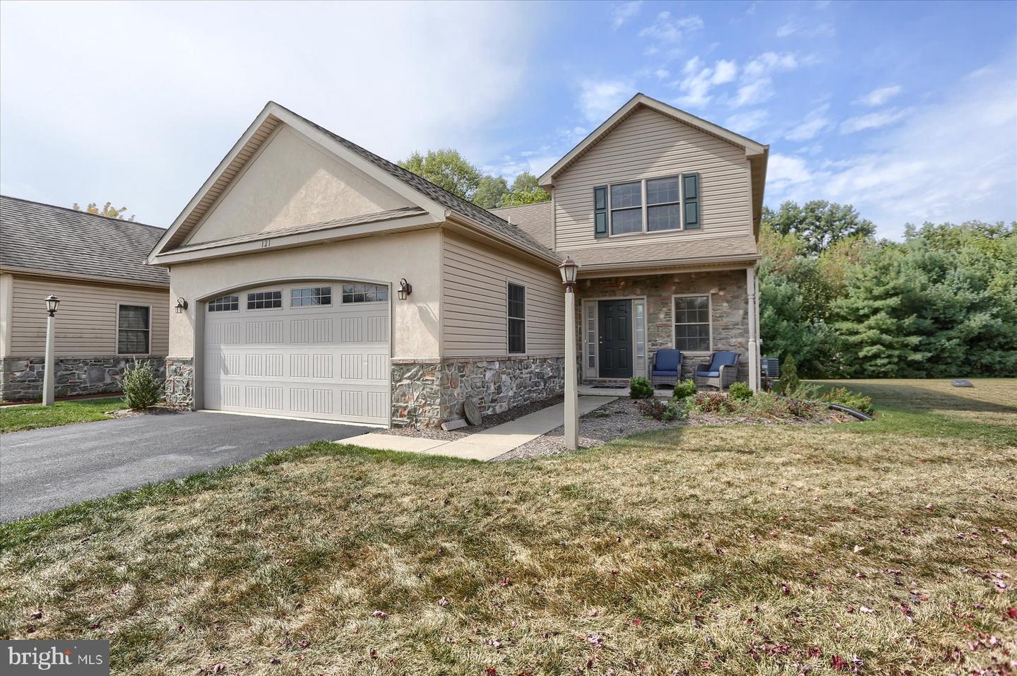 121 Anna Lane, Elizabethtown
