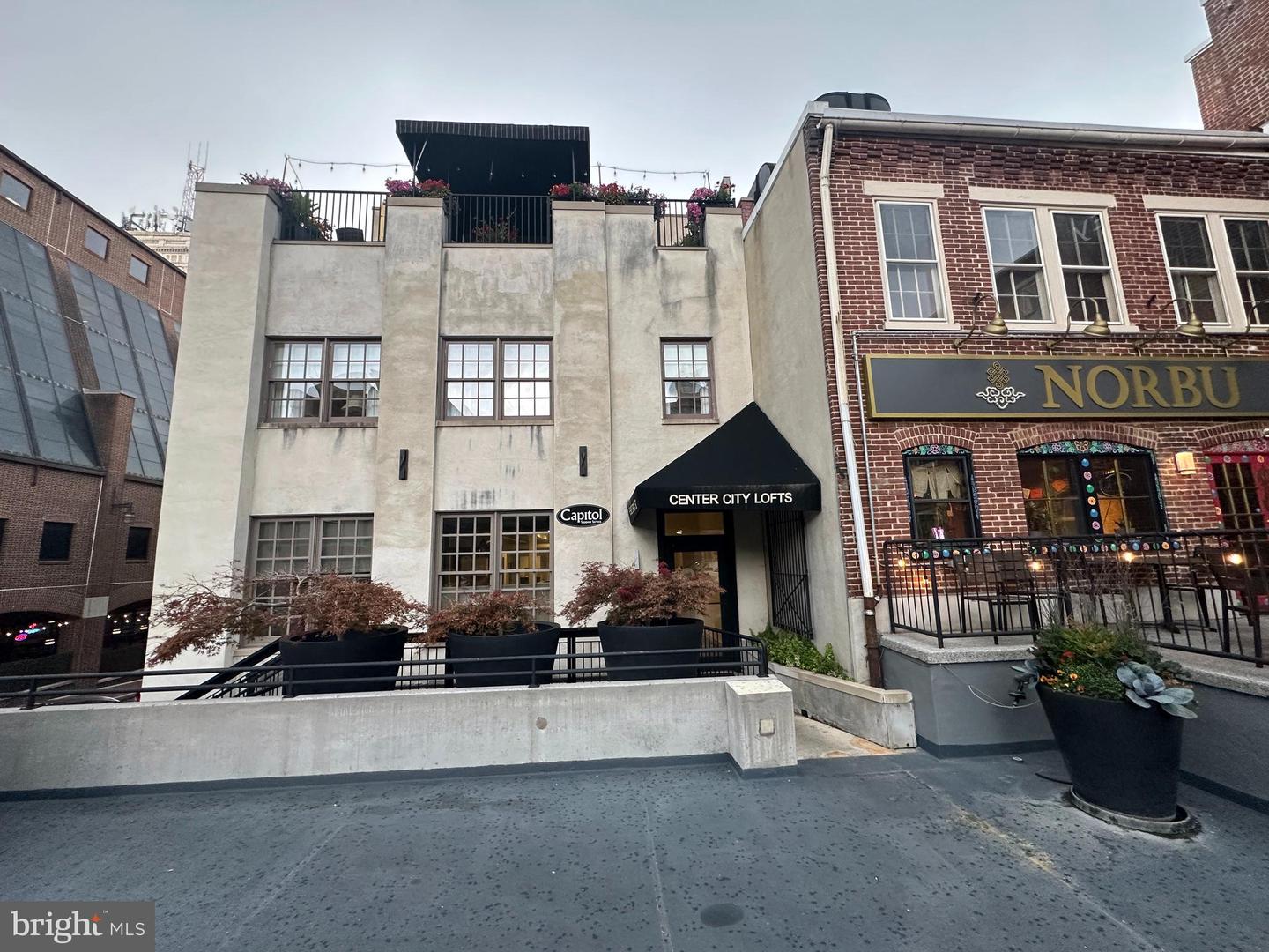 25 E Grant Street E #202, Lancaster