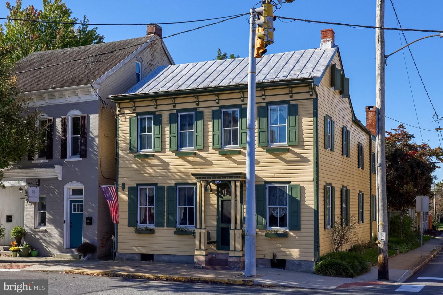 2 S Charlotte Street, Manheim