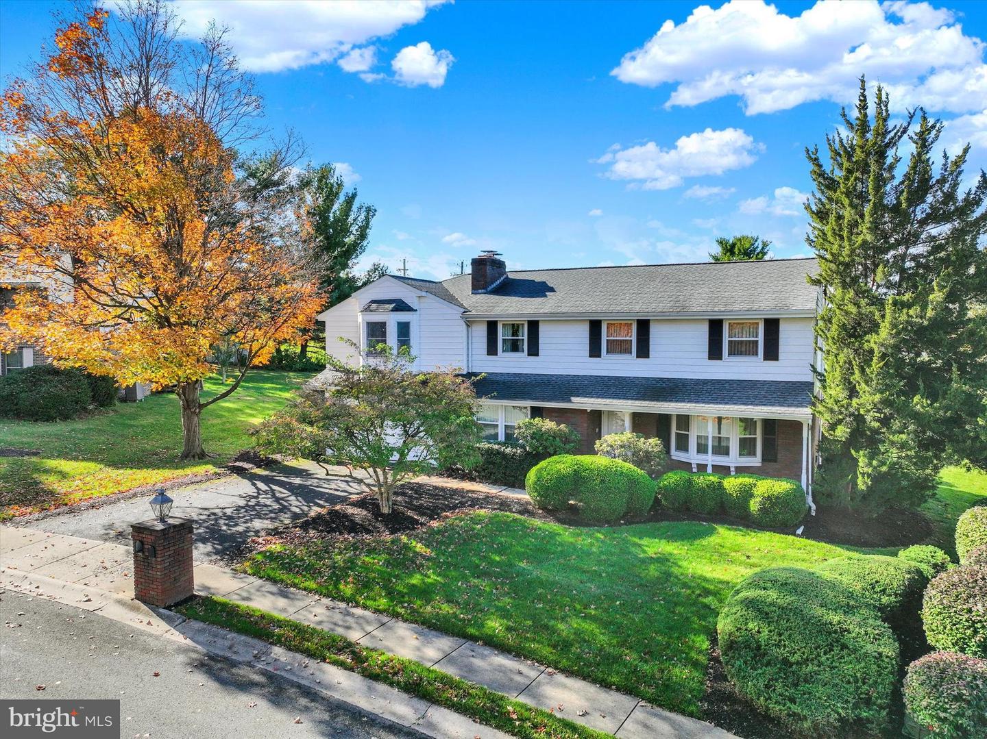 2236 Bob White Lane, Lancaster