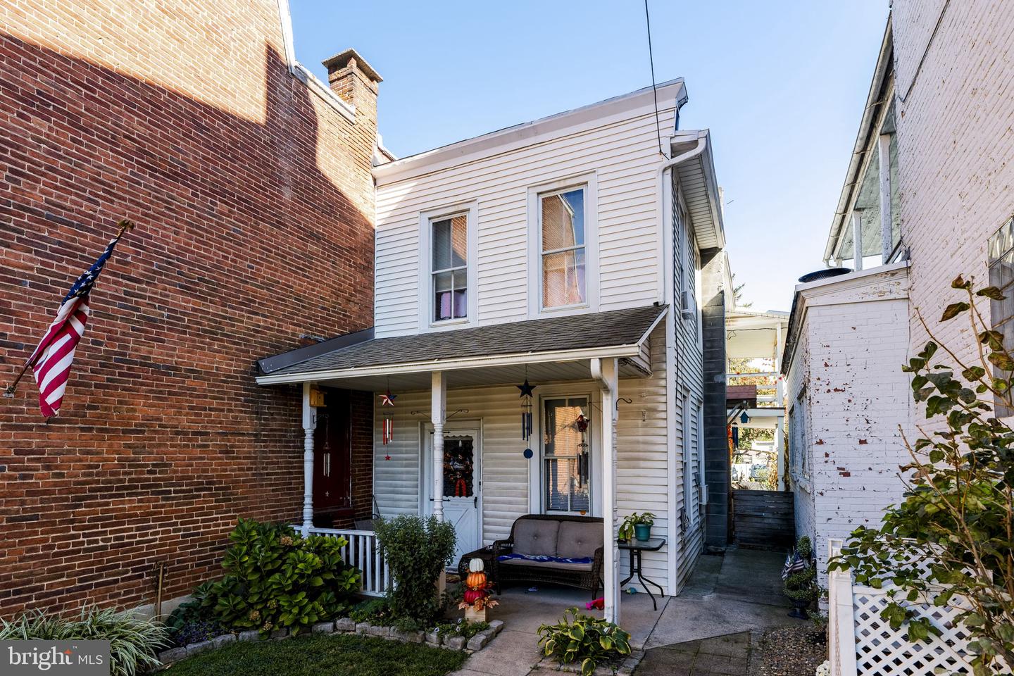 211 Main Street, Denver