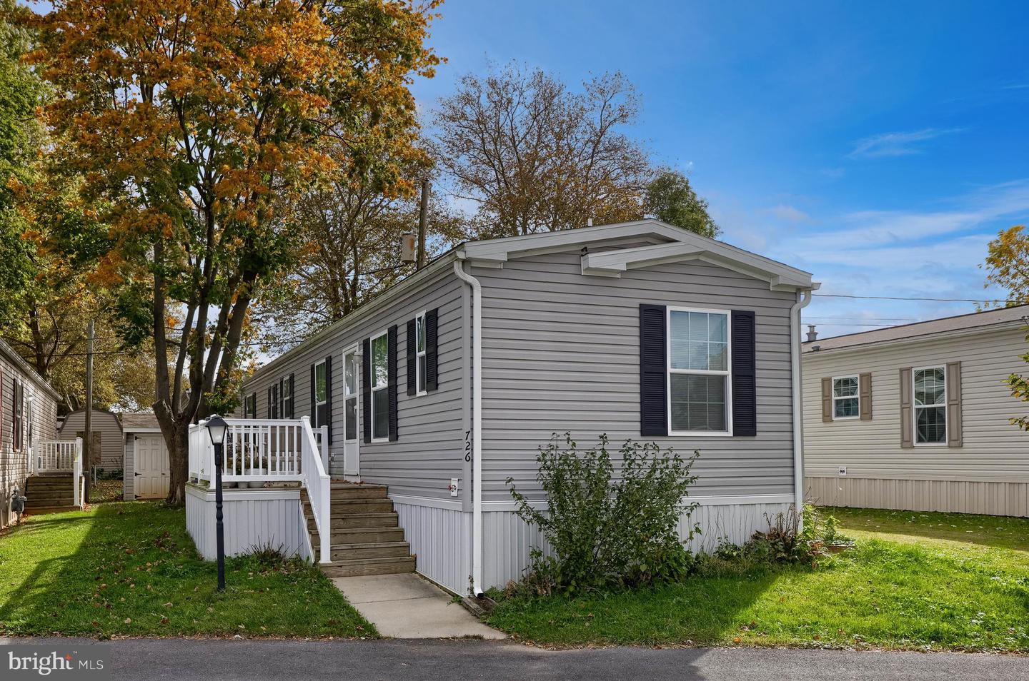 726 Nancy Lane, Lancaster