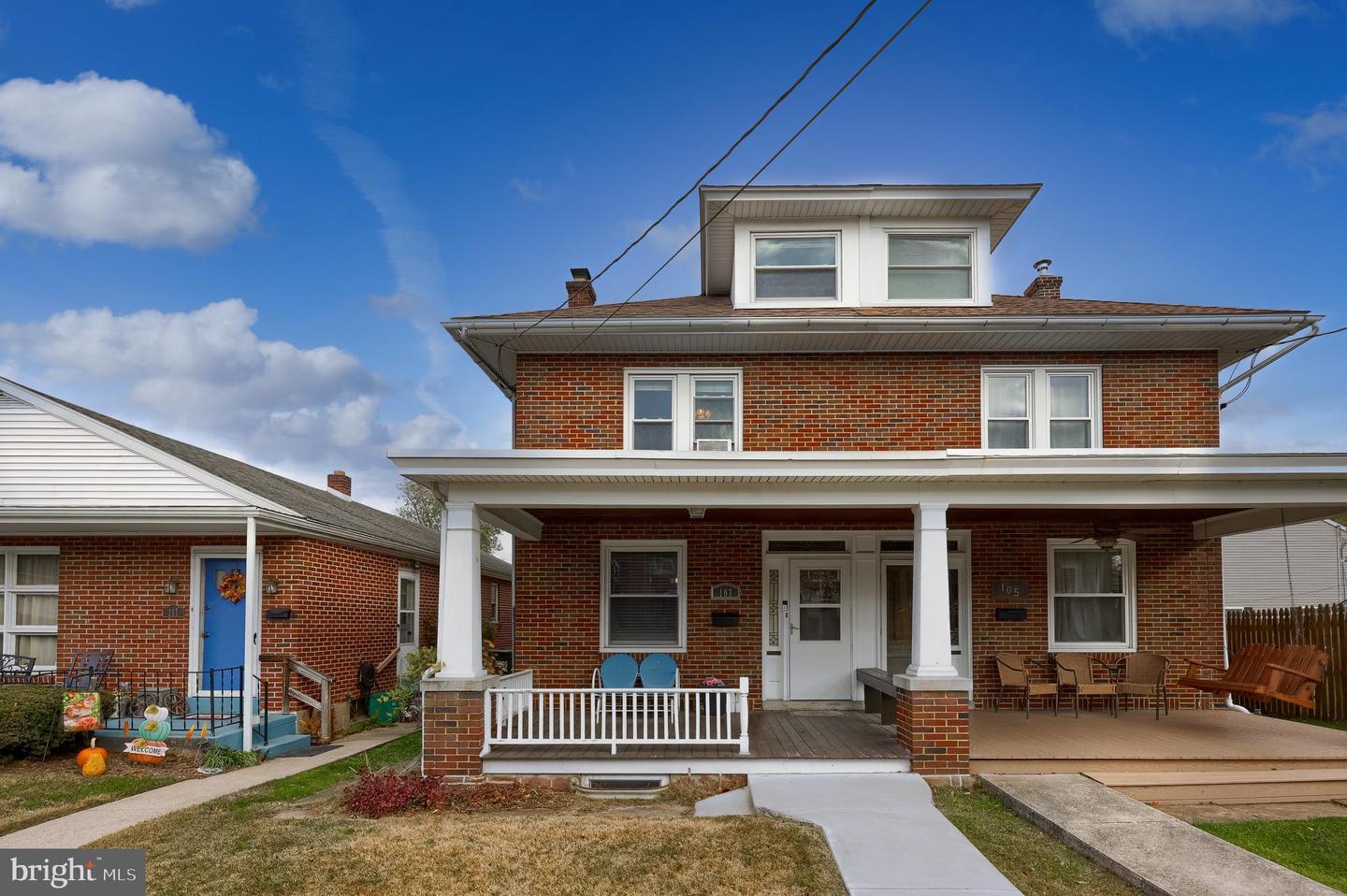 107 W Sunset Avenue, Ephrata