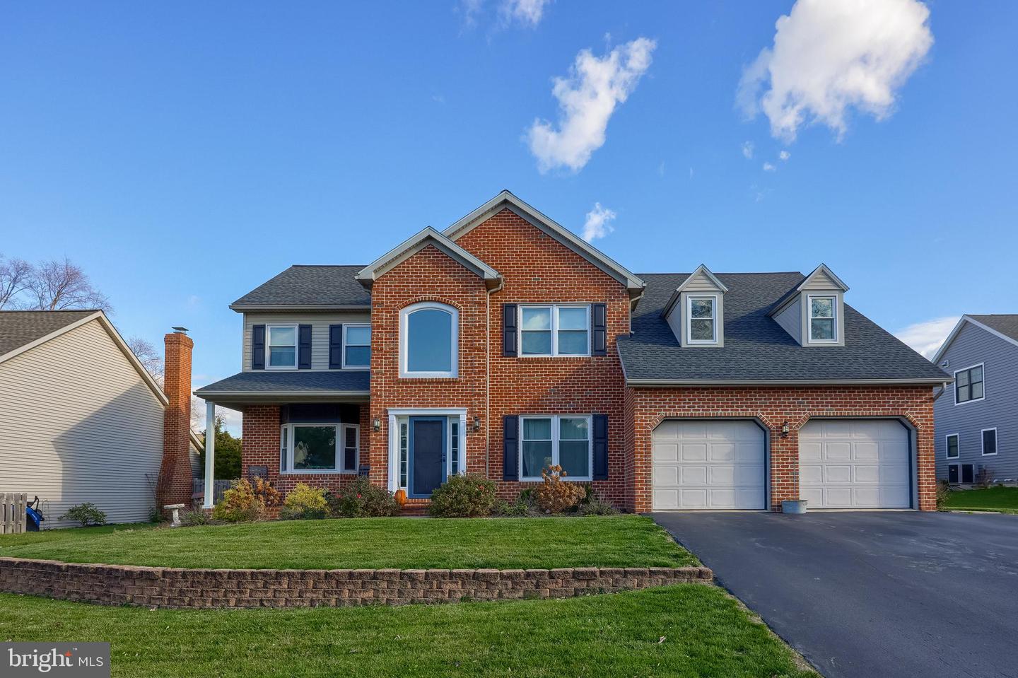 975 Martin Avenue, Ephrata