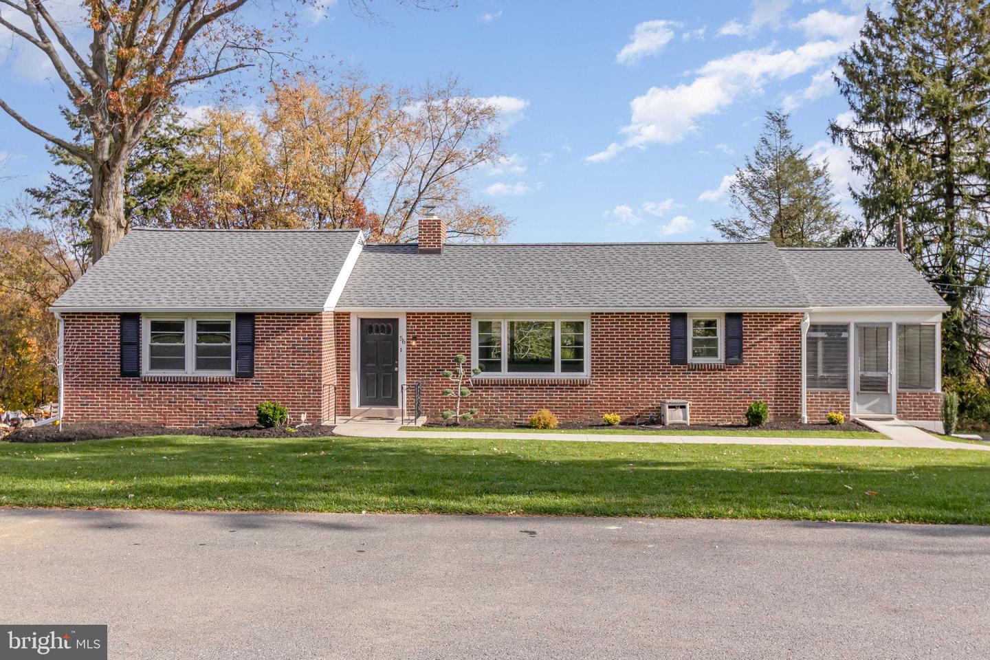 56 Peacock Drive, Lancaster