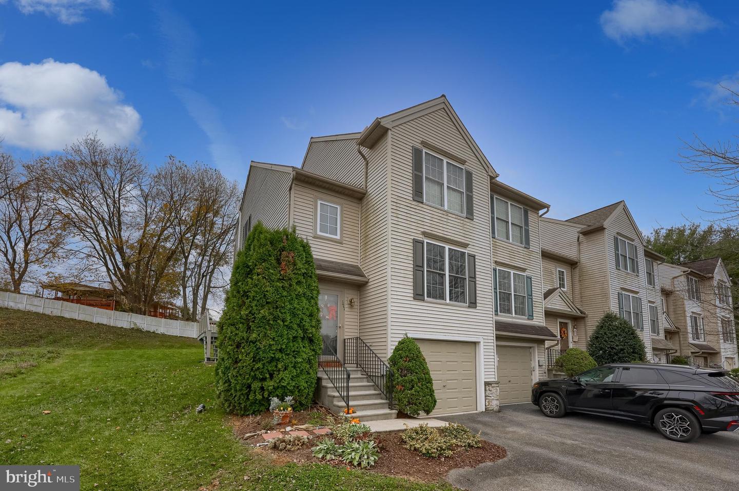171 Harvard Avenue, Lancaster