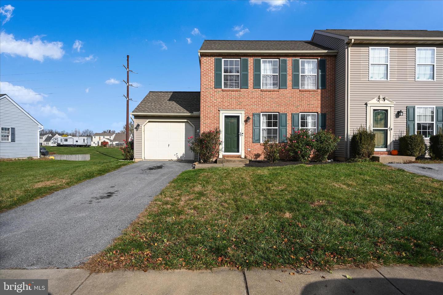 85 Chelmsford Drive, Marietta