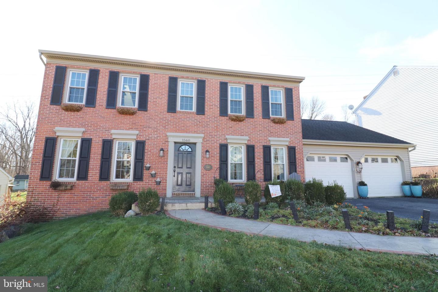 1560 S Jefferson Court, Lancaster