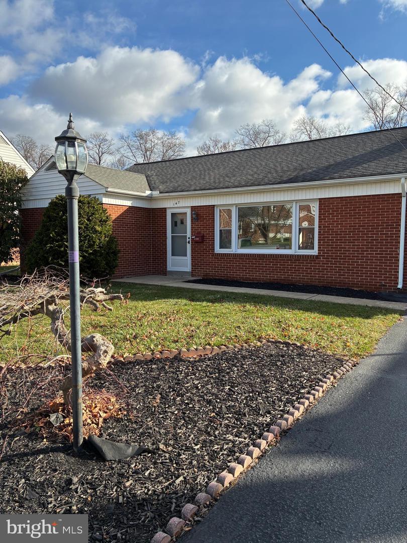 147 Penn Avenue, Ephrata