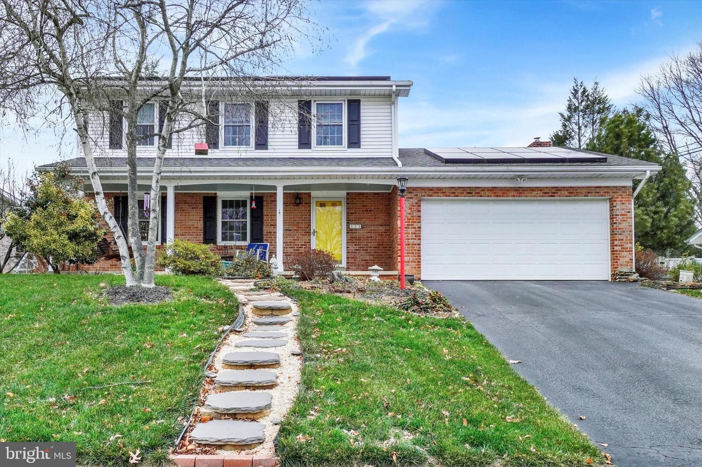 333 Ashford Drive, Lancaster