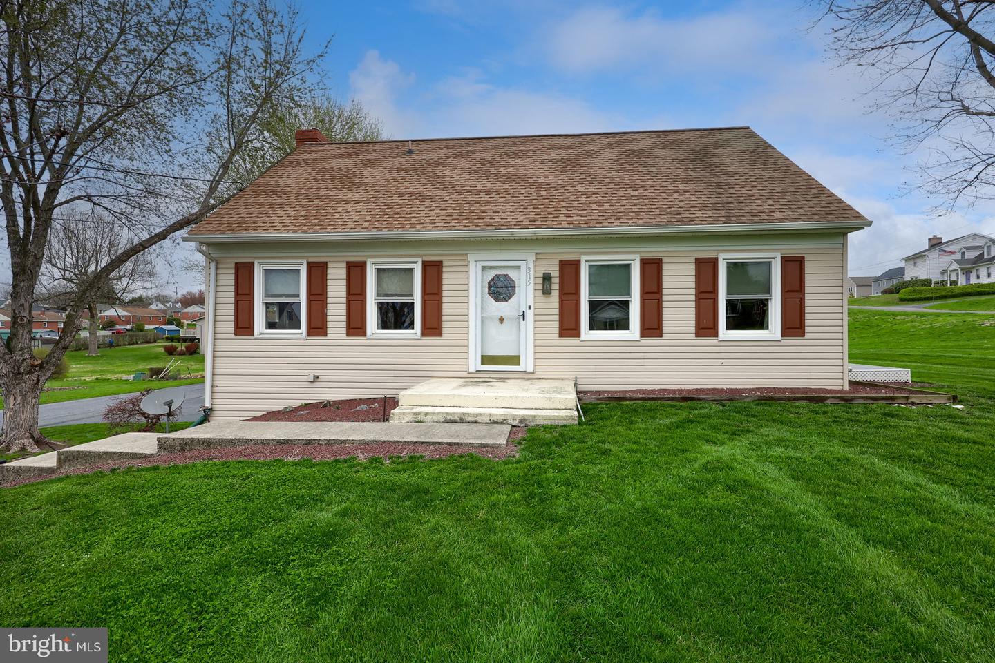 315 Lampeter Road, Lancaster