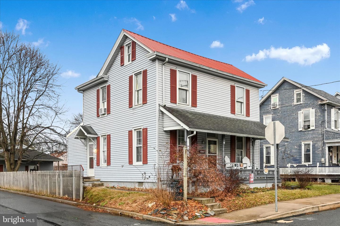 128 S Barbara Street, Mount Joy