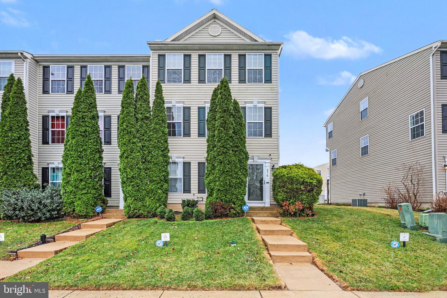 270 Kentshire Drive, Lancaster
