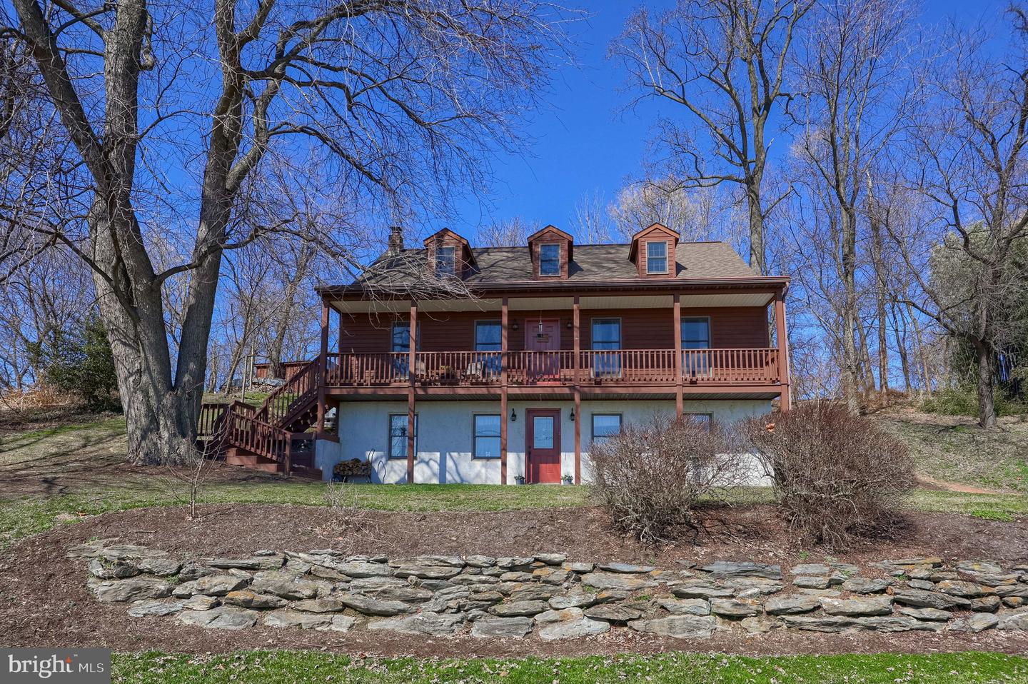 1521 W Penn Grant Road, Lancaster