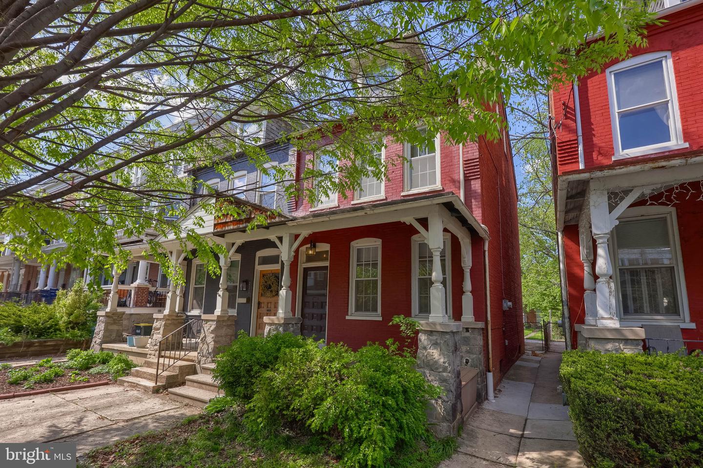 213 E Ross Street, Lancaster