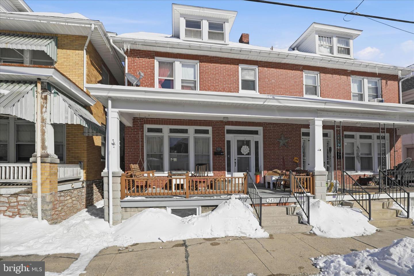 243 W Franklin Street, Ephrata