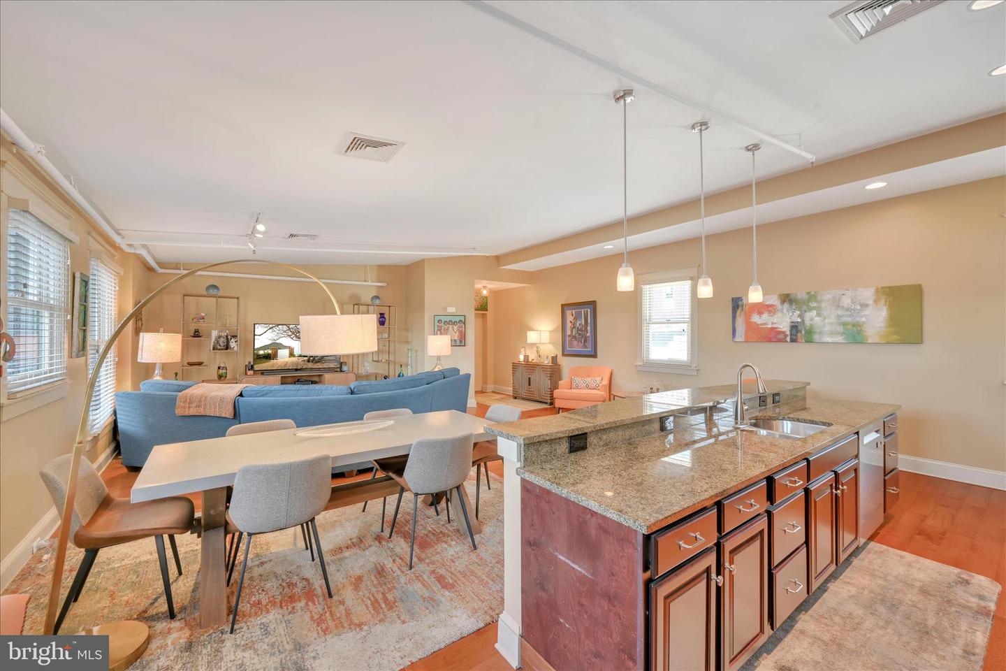 145 E King Street #401, Lancaster