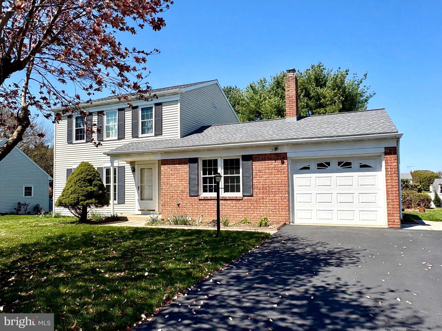 2439 Cypress Drive, Lancaster