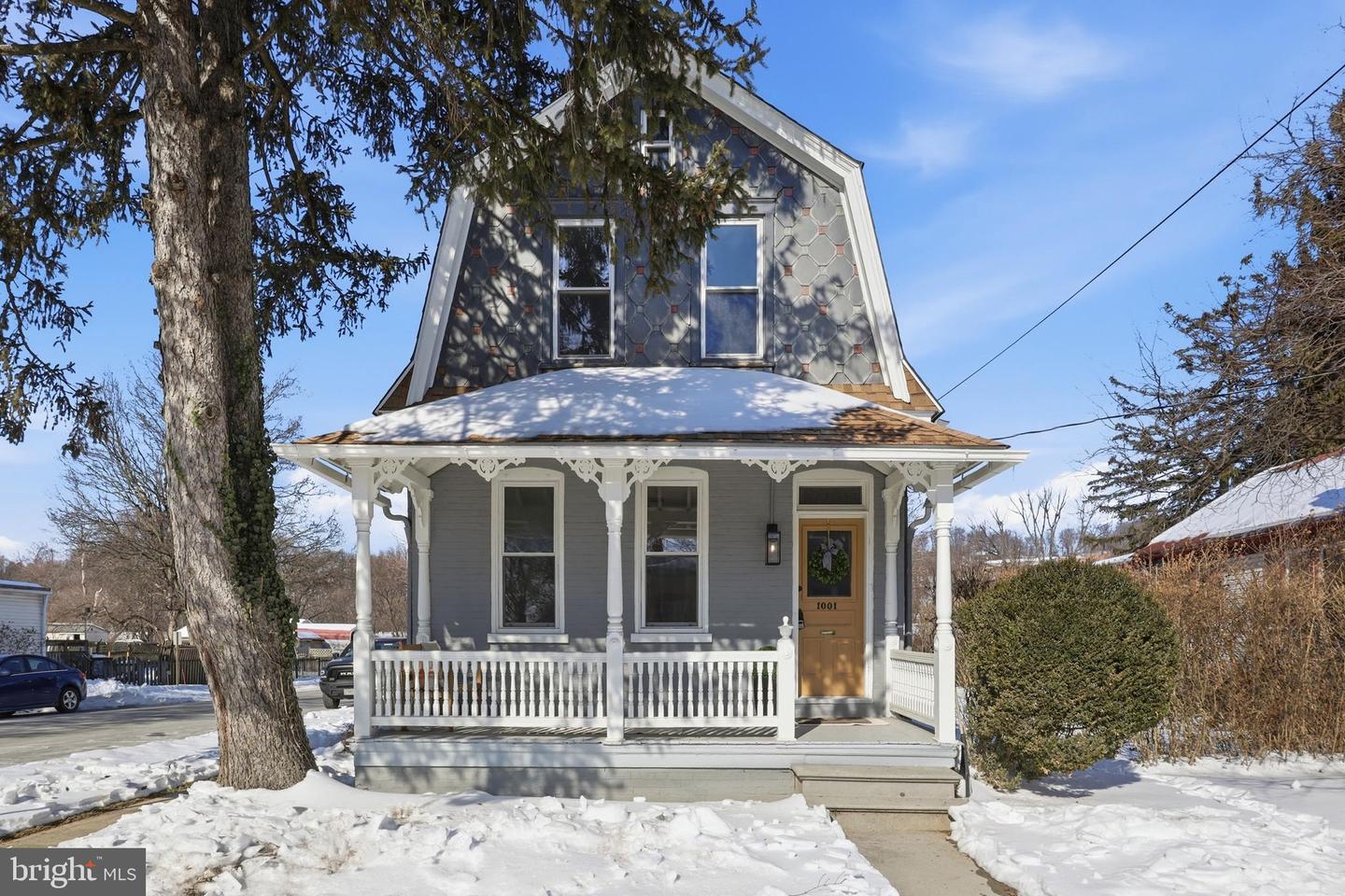 1001 Spruce Street, Columbia