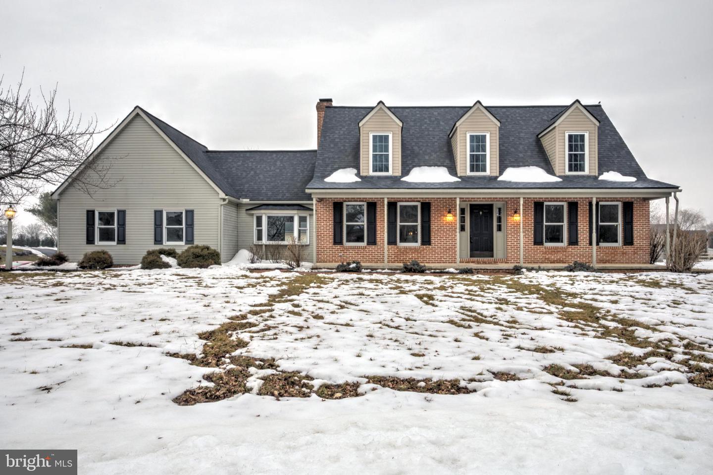 152 Kings Gate Drive, Lititz