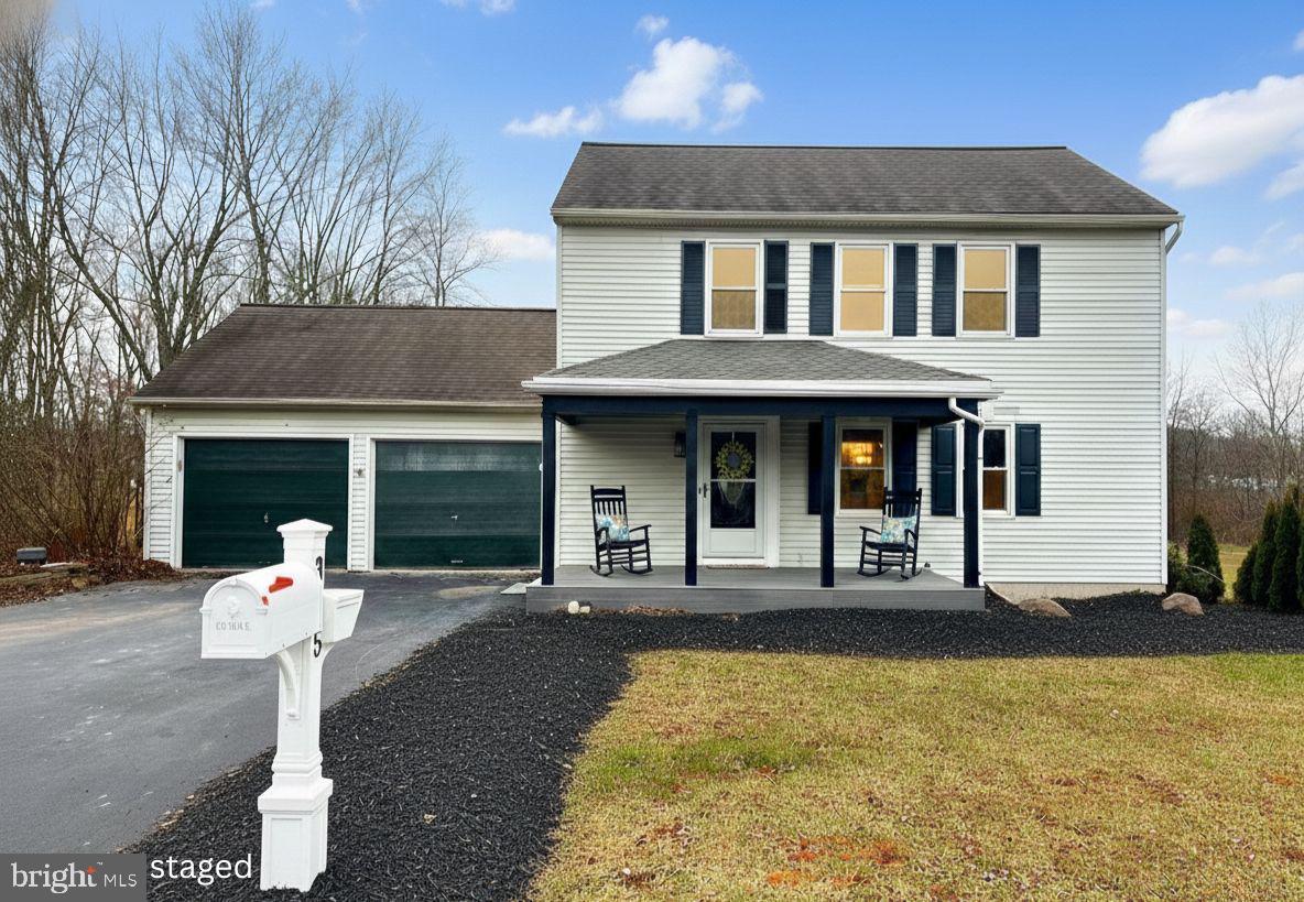 325 Village Spring Lane, Reinholds
